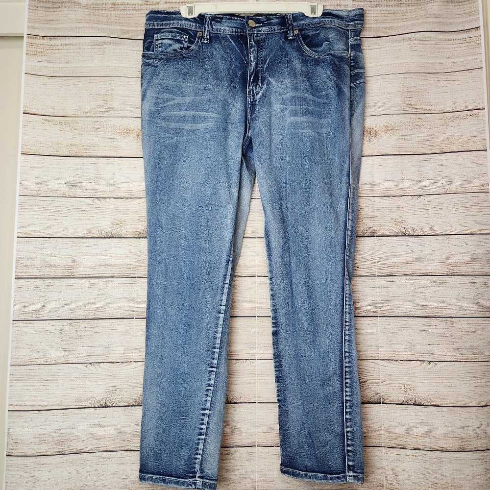 Jack David Women's 16 Ankle Mid Rise Distressed Blue Denim Stretch Jean Pants